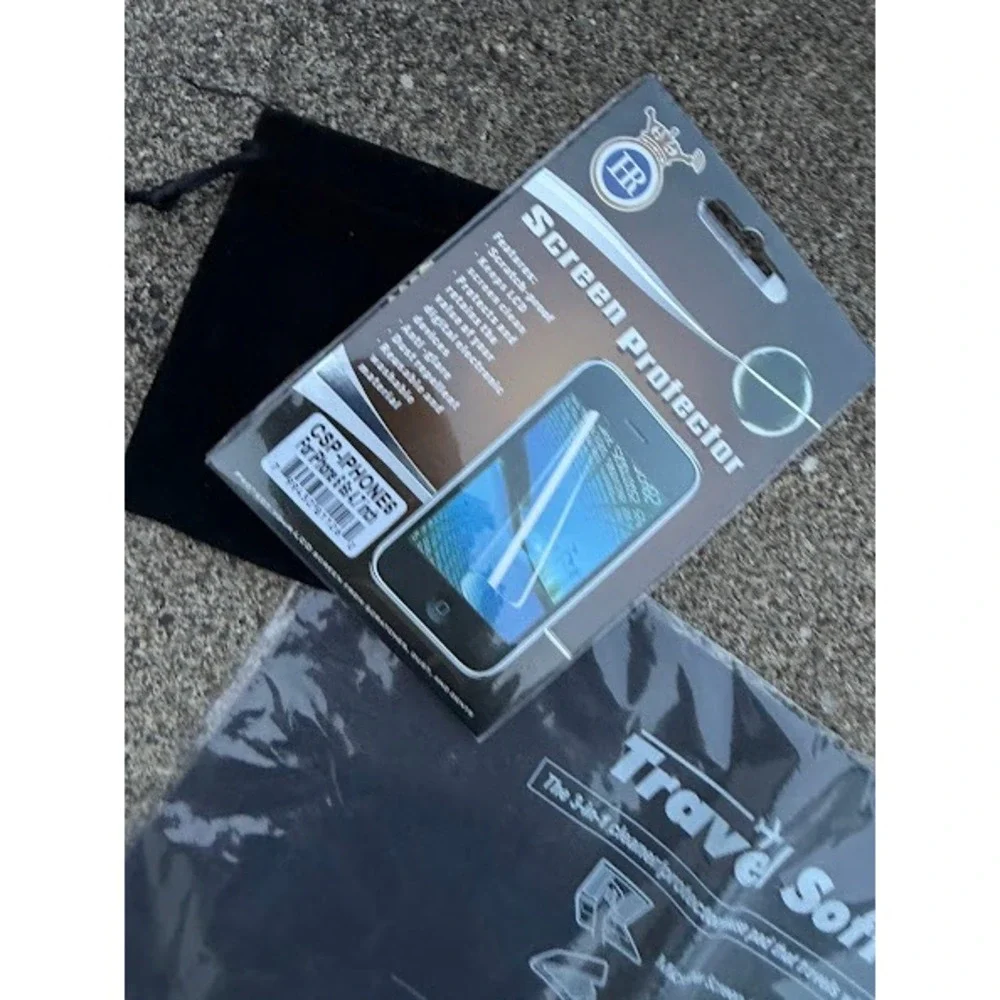 Handstands travel soft